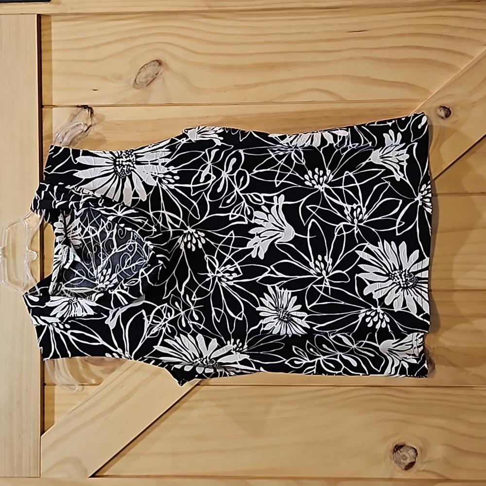 Vintage | Carducci Black & White Floral Cowl Neck Tank | Large